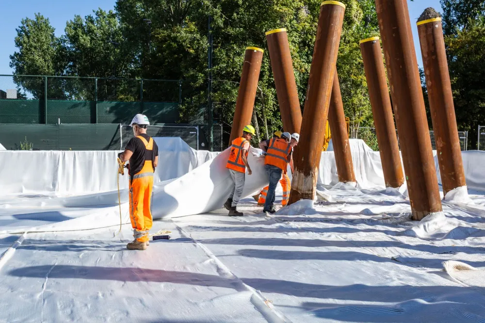 003+Amsterdam-A10-KNM-20250819-40-1920w