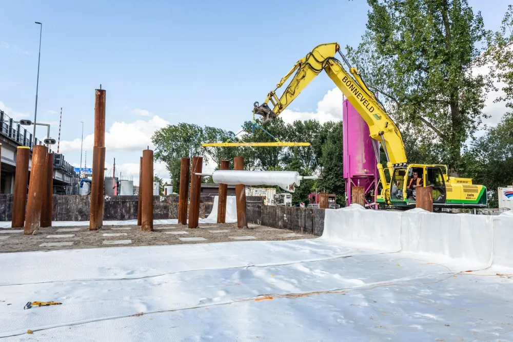 006+Amsterdam-A10-KNM-20250821-121-1920w